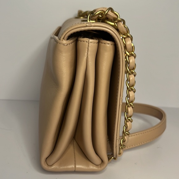 CHANEL Pearl Boy Chain Pink Mini Flap Bag - Picture 4 of 16